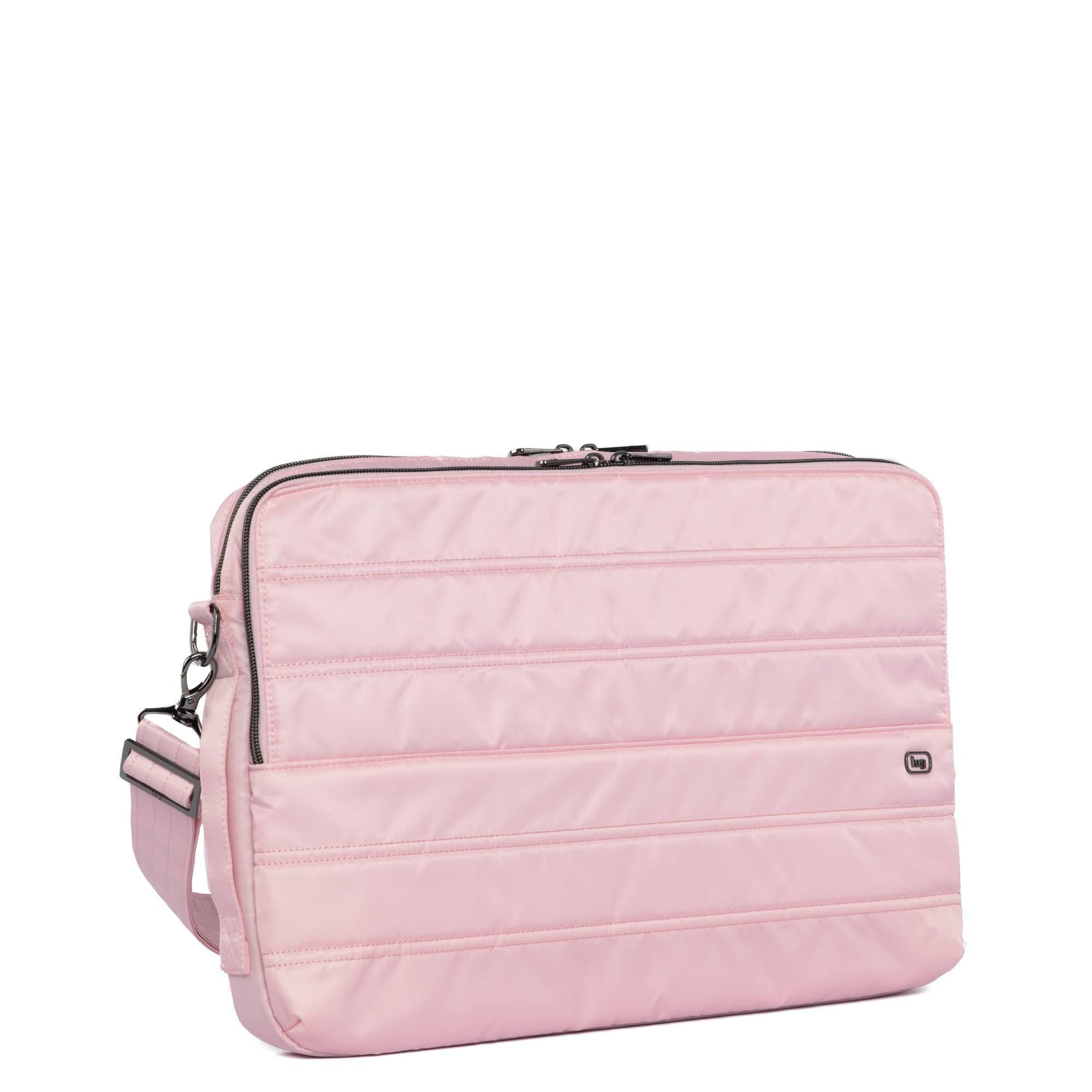 Delta 17 Laptop Case
