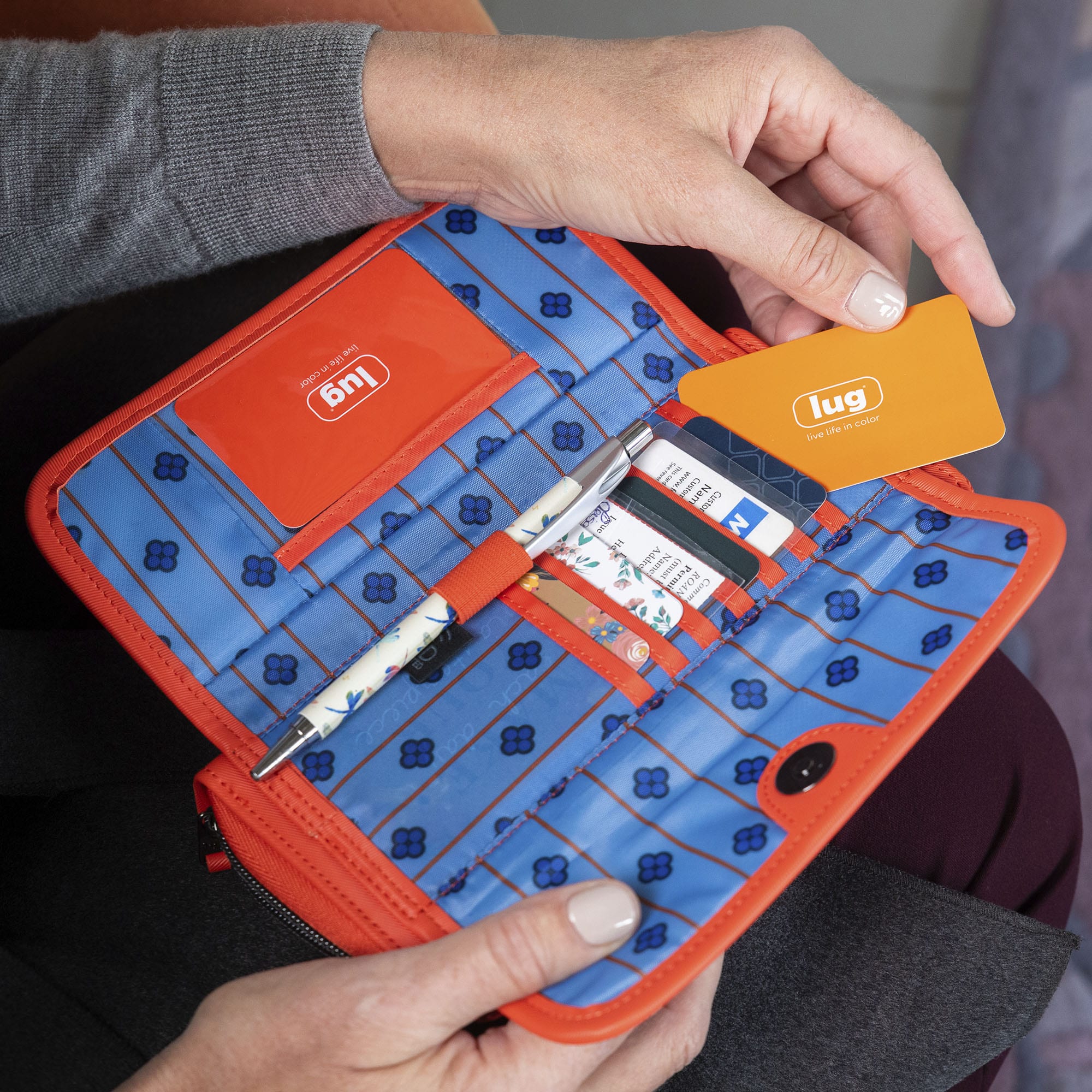 Kickflip SE Satin Luxe VL RFID Wallet