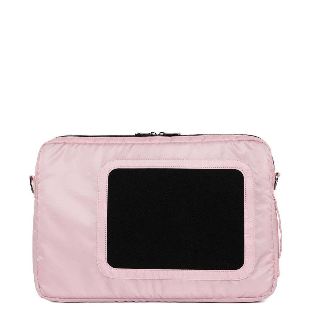 Delta 17 Laptop Case