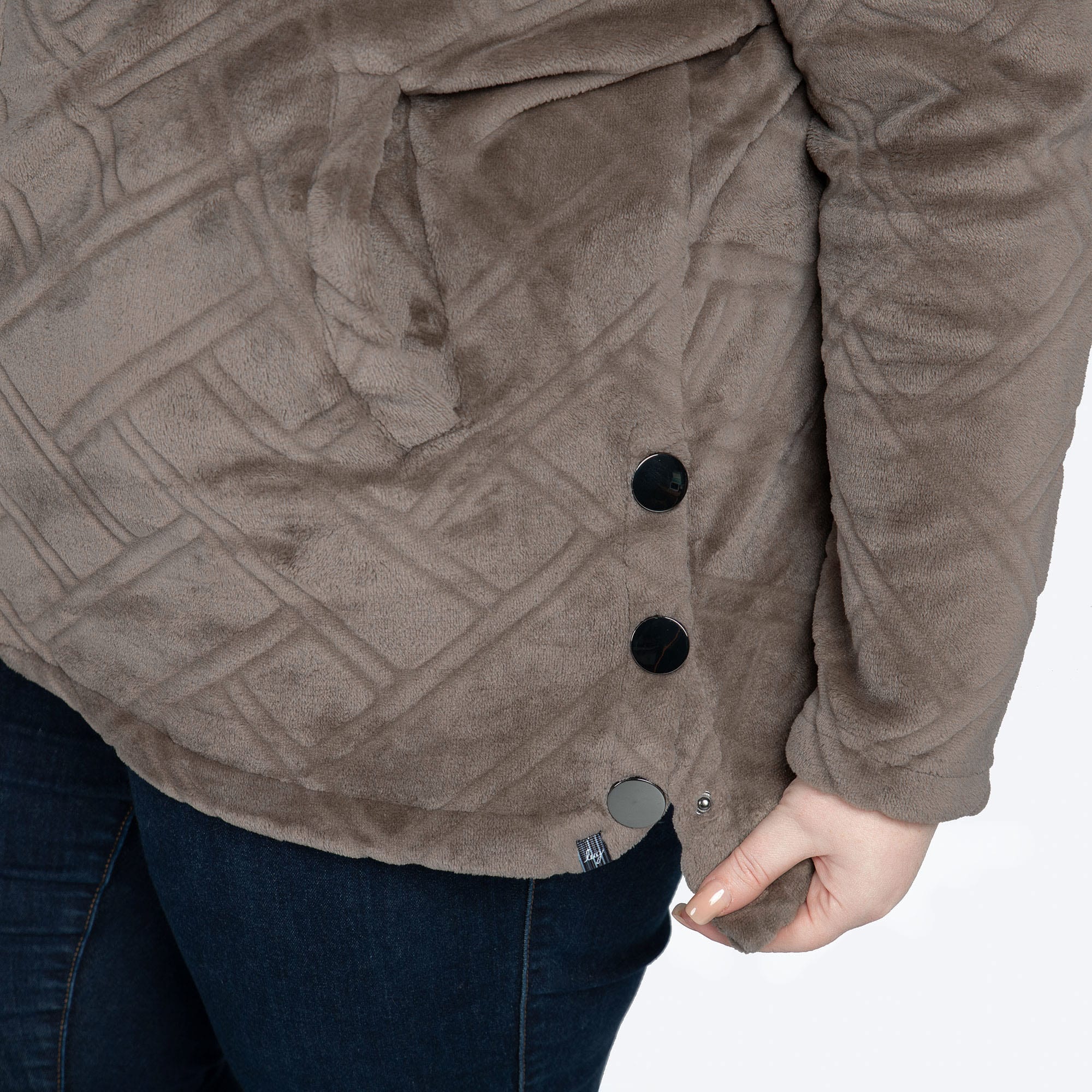 Huddle Plush Zip Lounger