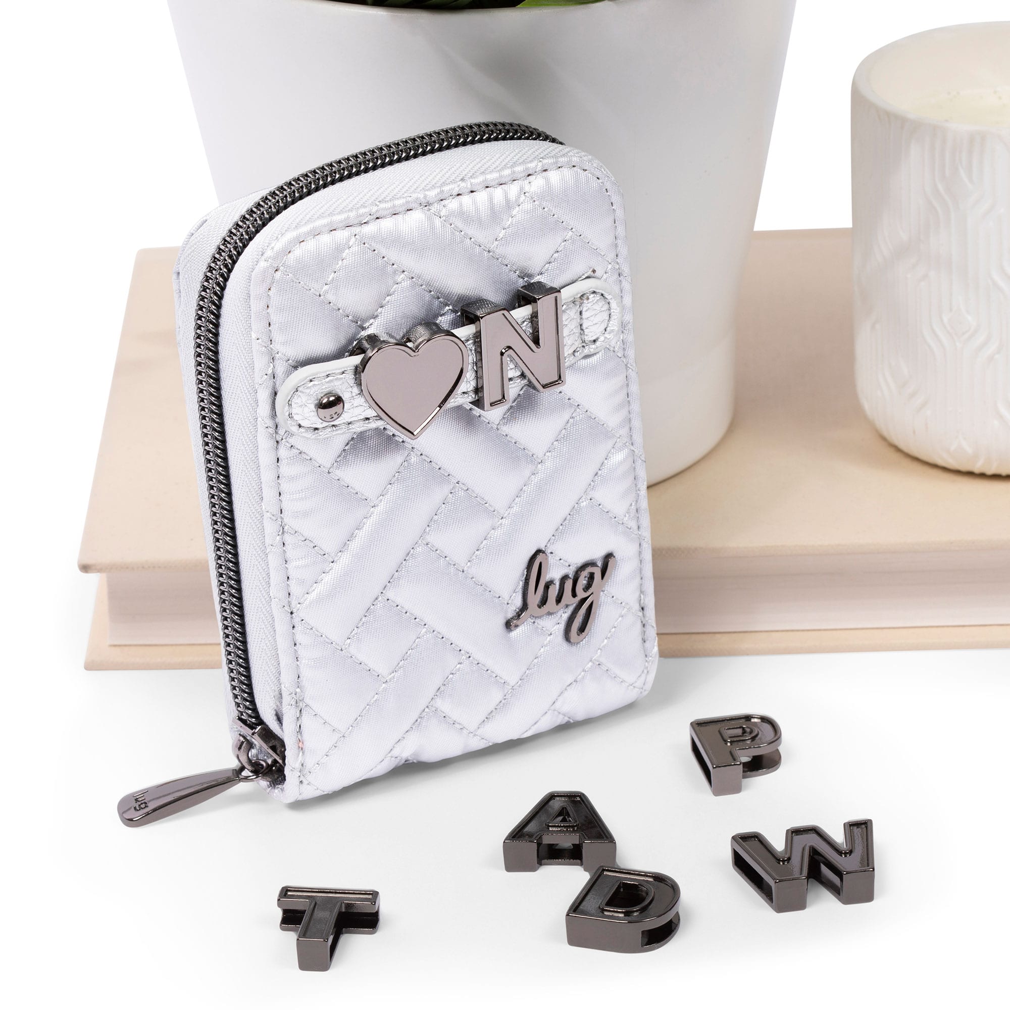 Lug Gunmetal Bag Charm