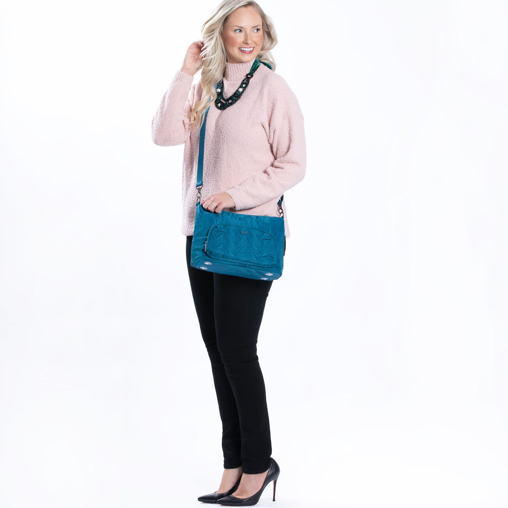 Samba XL Convertible Crossbody Bag