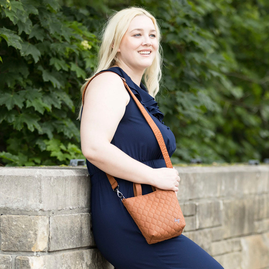 Tip Toe Matte Luxe VL Crossbody Bag